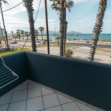 מלון דירות Angela & Thalia