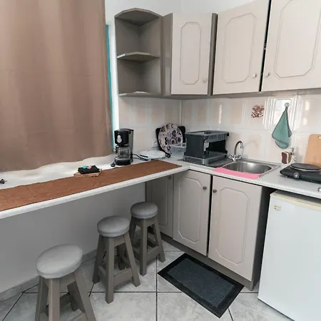 Angela & Thalia מלון דירות